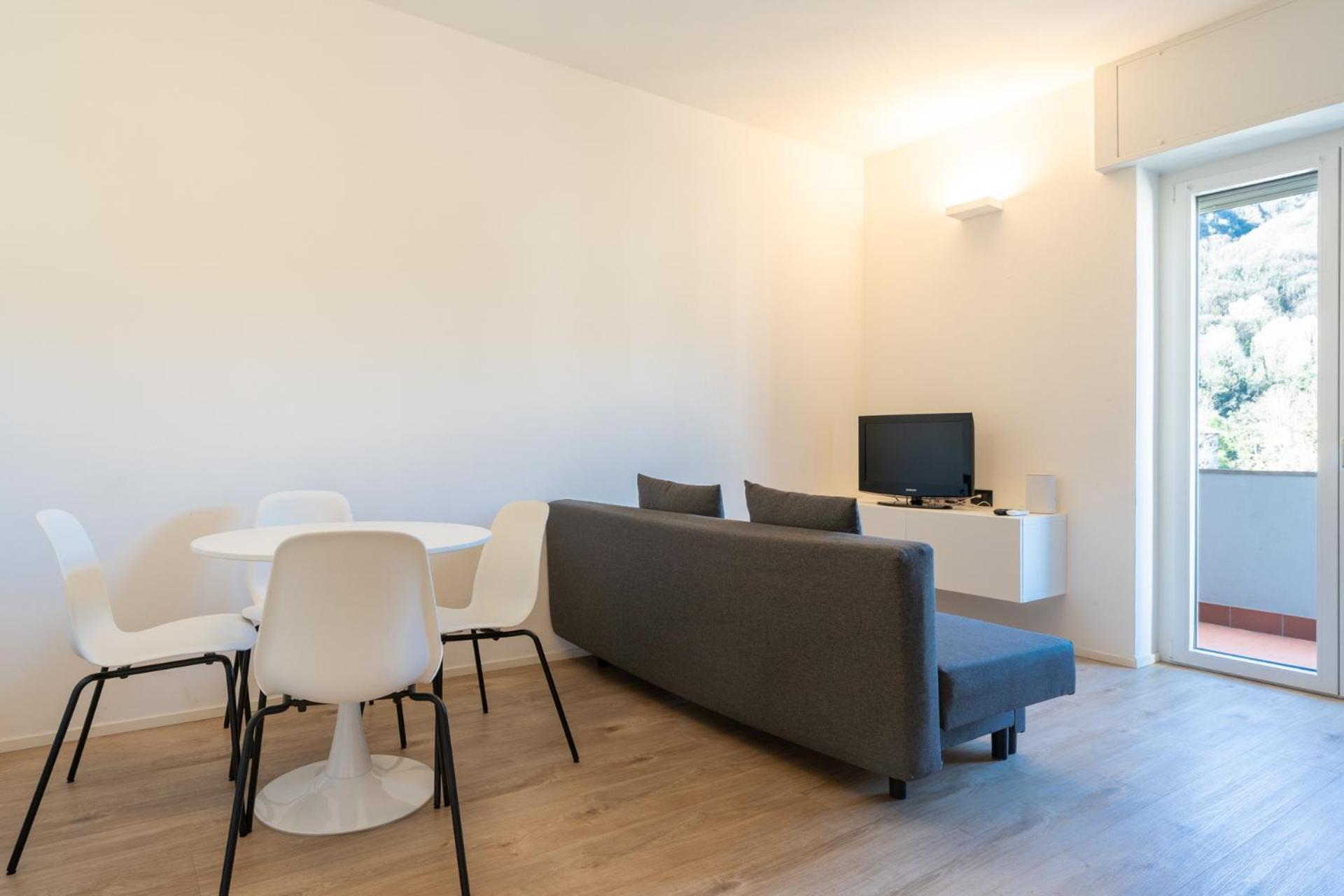 Lecco Lakefront Retreat ภายนอก รูปภาพ